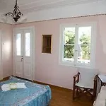 Eleni Villa