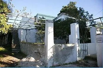 Villa Eleni *